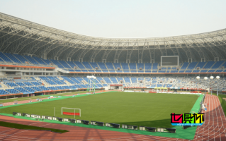 国足 vs 新加坡 的 世预赛 将在天津奥体中心进行
