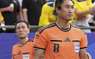 马宁有望再担任世界杯主裁，“表现近乎完美”