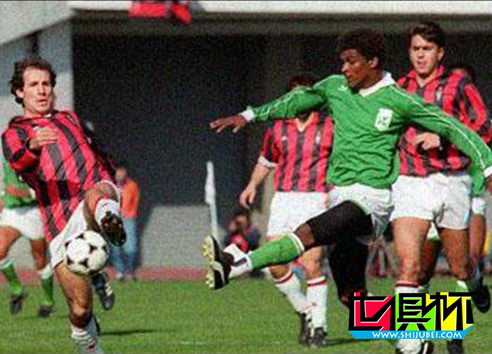 1989年意大利AC米兰1比 0小胜哥伦比亚麦德林民族竞技-第3张图片-世俱杯