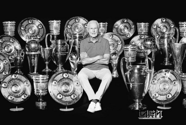 “足球皇帝” 贝肯鲍尔 去世，享年78岁-第1张图片-世俱杯